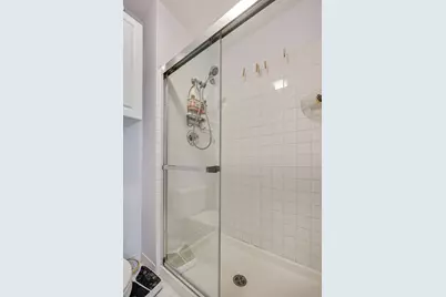 805 Leicester Road #106, Elk Grove Village, IL 60007 - Photo 16