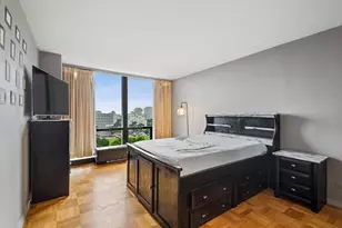 601 E 32nd St, Chicago, IL 60616 - Photo 12