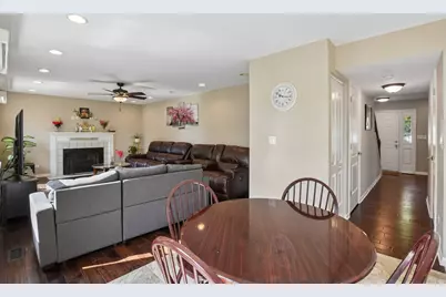 1931 Crossing Court, Naperville, IL 60540 - Photo 10