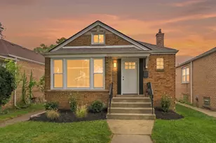 8550 S Jeffery Blvd, Chicago, IL 60617 - Photo 16