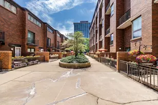 3700 N Lake Shore Dr, Chicago, IL 60613 - Photo 44