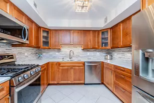 3700 N Lake Shore Dr, Chicago, IL 60613 - Photo 8