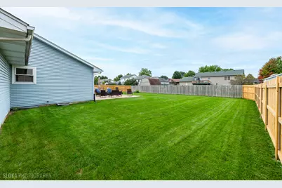 509 Wedgewood Trail, McHenry, IL 60050 - Photo 28