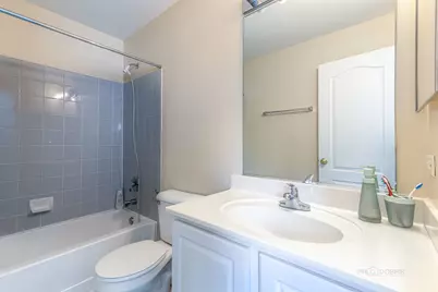 756 Woodewind Drive, Naperville, IL 60563 - Photo 16
