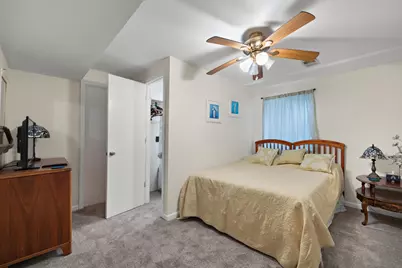 [Address not provided], McHenry, IL 60050 - Photo 30