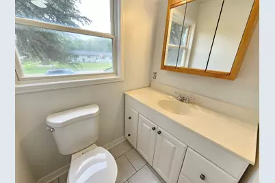 18570 W Pamela Place, Gurnee, IL 60031 - Photo 2