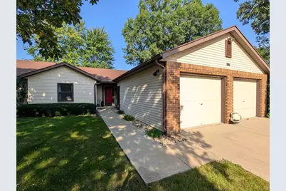 1016 Baxter Lane #1, Freeport, IL 61032 - Photo 1