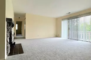 1019 Thorndale Ct, Wheeling, IL 60090 - Photo 2