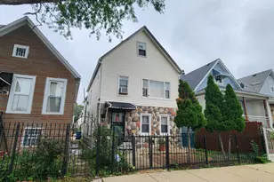 4051 S Campbell St, Chicago, IL 60632 - Photo 2