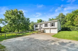 3716 E 2653rd Rd, Sheridan, IL 60551 - Photo 1