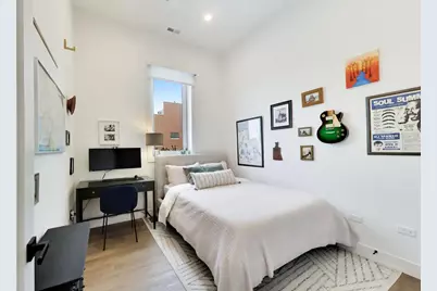 2423 W Fullerton Avenue #4A, Chicago, IL 60647 - Photo 14