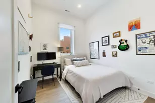 2423 W Fullerton Ave, Chicago, IL 60647 - Photo 14
