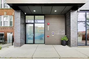 2423 W Fullerton Ave, Chicago, IL 60647 - Photo 2