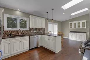 38604 N Magnolia Ave, Wadsworth, IL 60083 - Photo 12