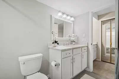 130 E Grand Avenue #108, Elmhurst, IL 60126 - Photo 10