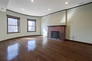 442 E 48th St, Chicago, IL 60615 - Photo 2