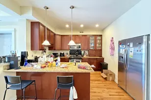 1524 W Birchwood Ave, Chicago, IL 60626 - Photo 2