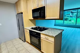 9655 Woods Dr, Skokie, IL 60077 - Photo 6