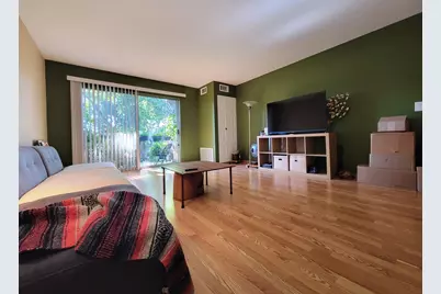 1425 Sandpebble Drive #228, Wheeling, IL 60090 - Photo 2