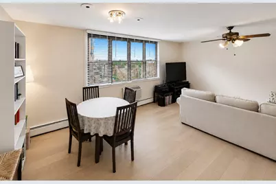 6325 N Sheridan Road #2106, Chicago, IL 60660 - Photo 2