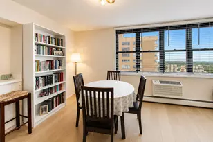 6325 N Sheridan Rd, Chicago, IL 60660 - Photo 4