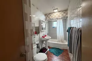 6338 N Kedzie Ave, Chicago, IL 60659 - Photo 8