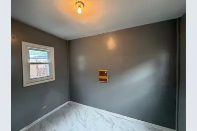 6338 N Kedzie Avenue #2W, Chicago, IL 60659 - Photo 12