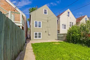 2749 S Trumbull Ave, Chicago, IL 60623 - Photo 20