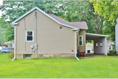 416 E Benton Street, Morris, IL 60450 - Photo 2