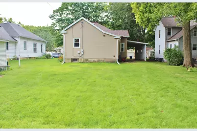 416 E Benton Street, Morris, IL 60450 - Photo 24