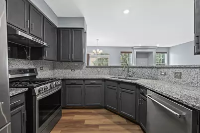 24013 W Walnut Circle W, Plainfield, IL 60585 - Photo 8