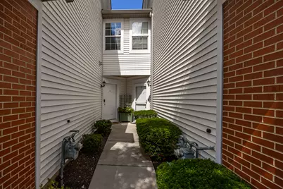 24013 W Walnut Circle W, Plainfield, IL 60585 - Photo 4