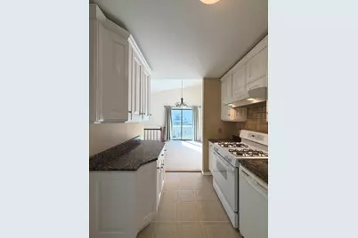 366 Washington Court #366, Vernon Hills, IL 60061 - Photo 8