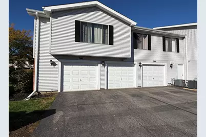 366 Washington Court #366, Vernon Hills, IL 60061 - Photo 2