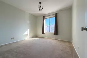 366 Washington Ct, Vernon Hills, IL 60061 - Photo 16