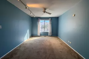 366 Washington Ct, Vernon Hills, IL 60061 - Photo 12