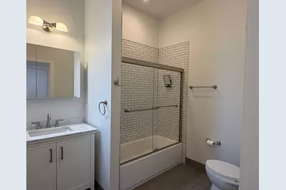 965 W 18th Street, Chicago, IL 60608 - Photo 30