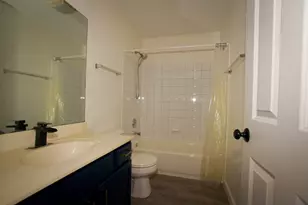 1415 Wesley Ct, Mundelein, IL 60060 - Photo 16