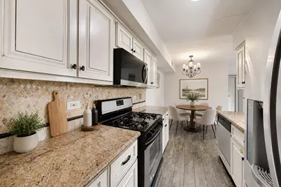 6443 Clarendon Hills Road #301C, Willowbrook, IL 60527 - Photo 10