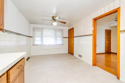 6023 S Parkside Avenue, Chicago, IL 60638 - Photo 10