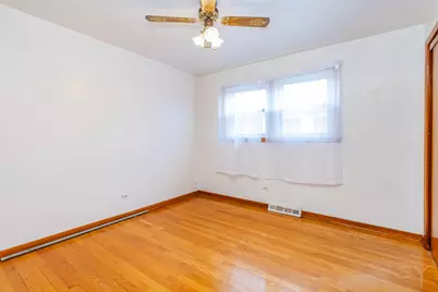 6023 S Parkside Avenue, Chicago, IL 60638 - Photo 8