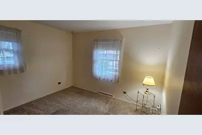 2402 Cedar Street, Rolling Meadows, IL 60008 - Photo 8