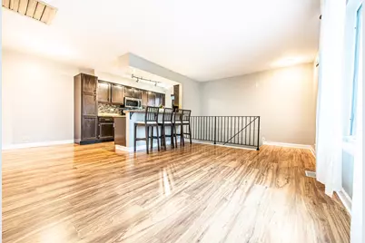 724 E Old Willow Road #104D, Prospect Heights, IL 60070 - Photo 12
