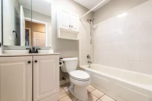 724 E Old Willow Rd, Prospect Heights, IL 60070 - Photo 22