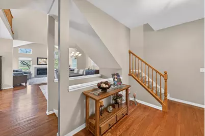 710 Juniper Lane, Lake in the Hills, IL 60156 - Photo 2