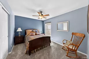 710 Juniper Ln, Lake in the Hills, IL 60156 - Photo 16