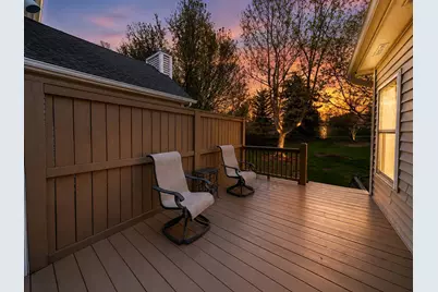 710 Juniper Lane, Lake in the Hills, IL 60156 - Photo 24