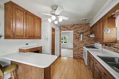 1006 Arbor Avenue, Wheaton, IL 60189 - Photo 8