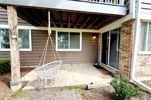 601 Hanover Ct, Schaumburg, IL 60194 - Photo 14