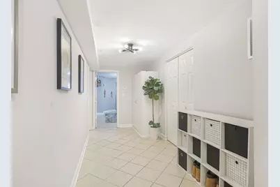 3112 N Davlin Court #B, Chicago, IL 60618 - Photo 10